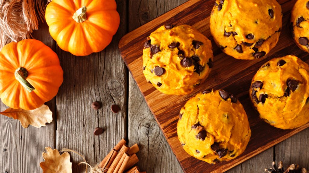 Pumpkin Chocolate Chip Muffins