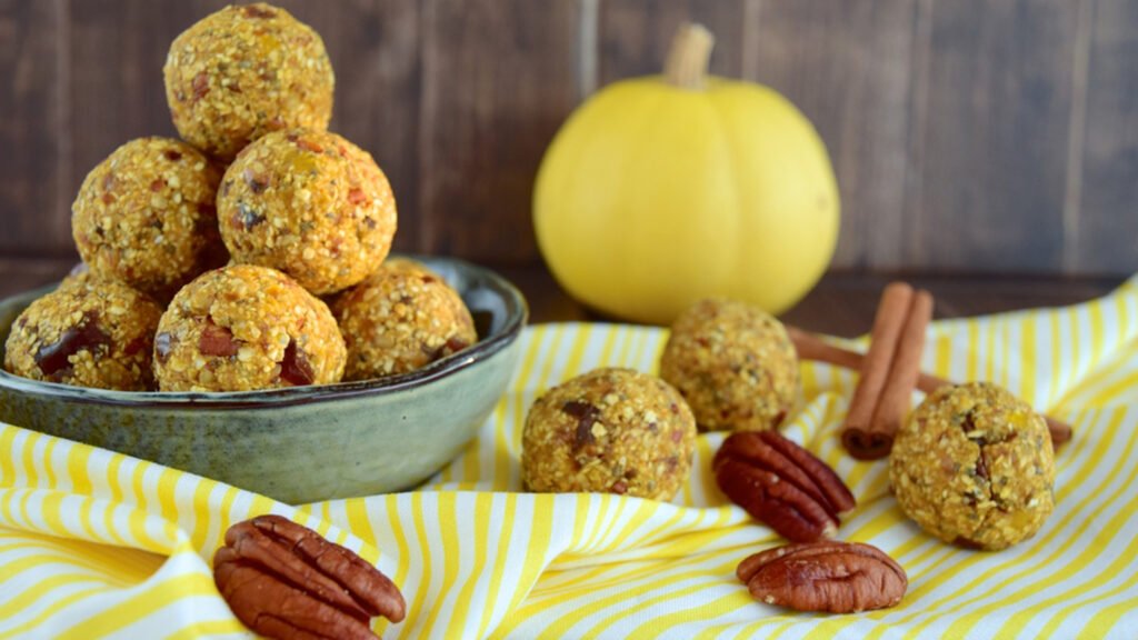 Pumpkin Spice Energy Balls